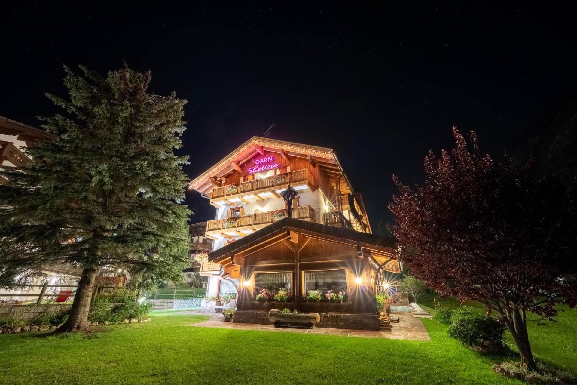 캄피텔로디파사 Garni Letizia B&B 외부 사진